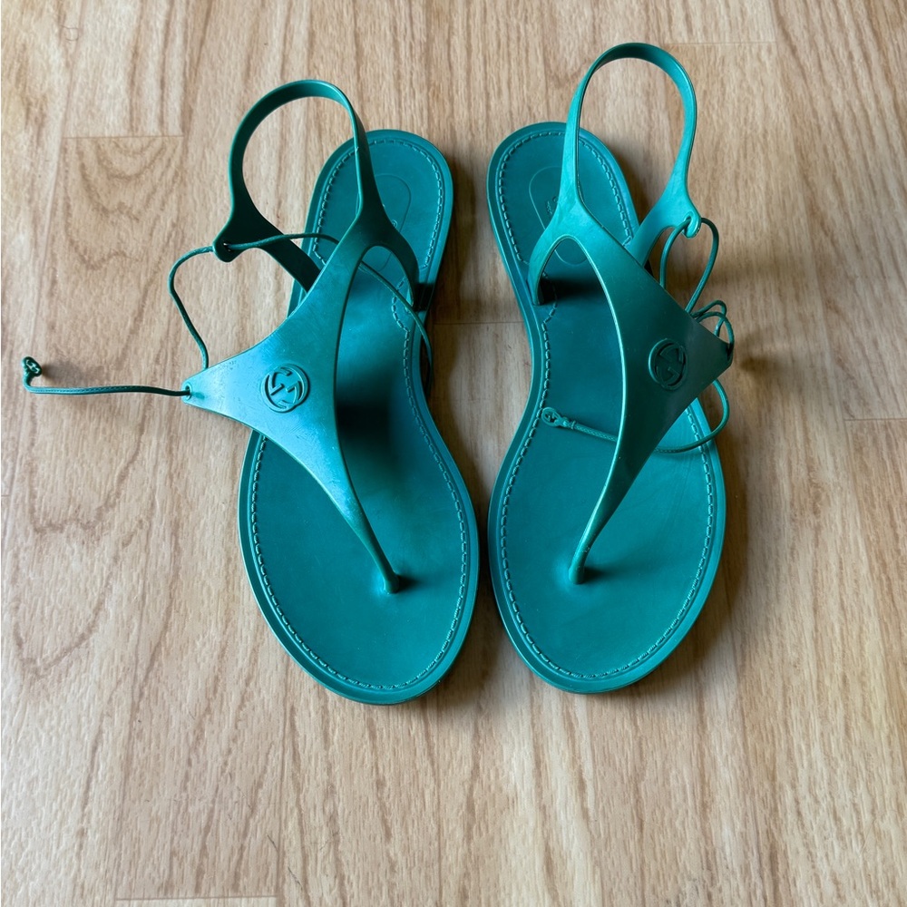 Gucci women sandals